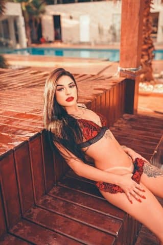 Júlia Salles