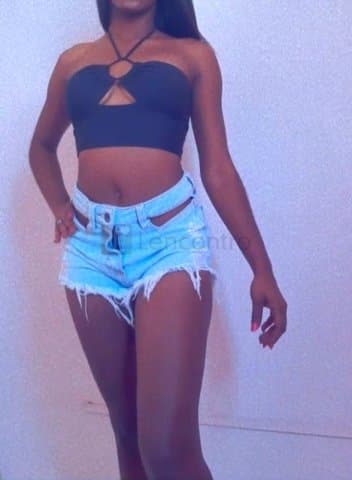 CLÍNICA CORPO e CORPO