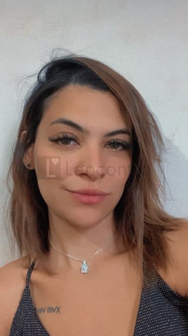 Larissa 