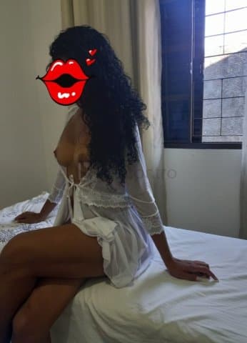 Taís bombom 