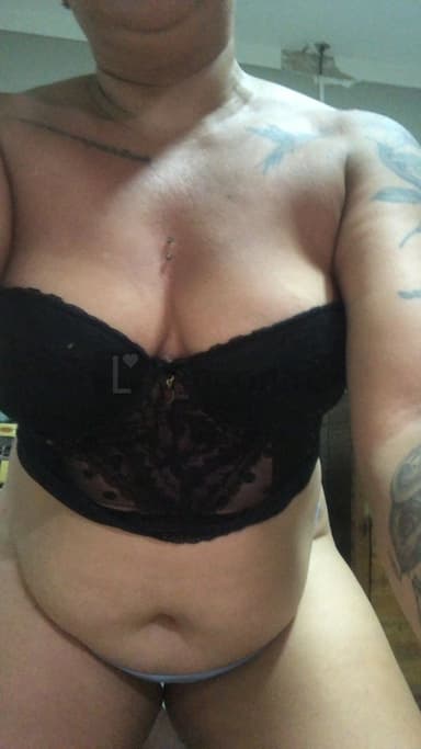 Larissa 