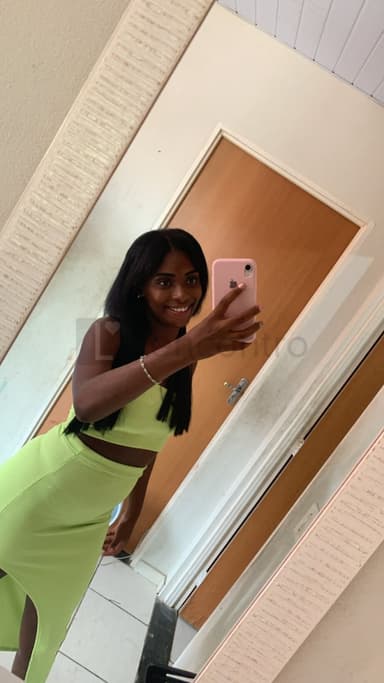 Pretinha
