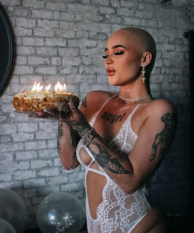 Lívia Brumom