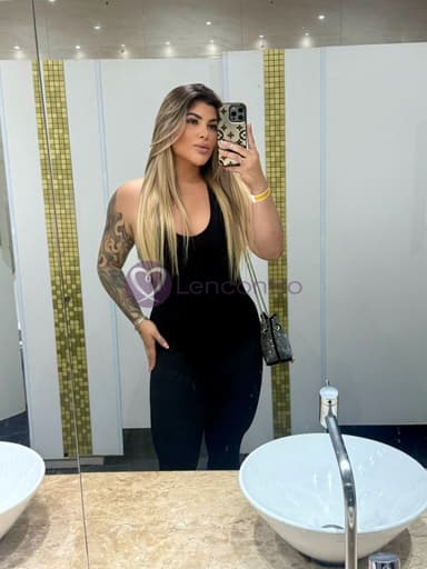 Bia Mesquita 