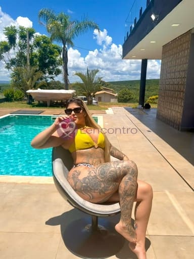 Bia Mesquita 