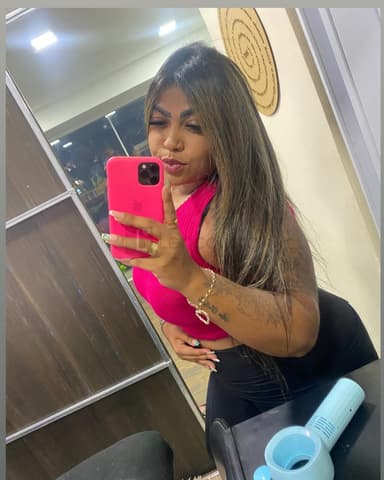 Joyce Mello 