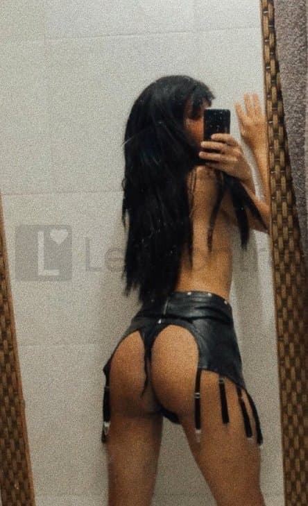 Mia