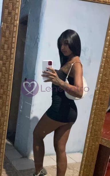 Mel Fernandes 